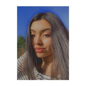 Meet your Posher, Rocio